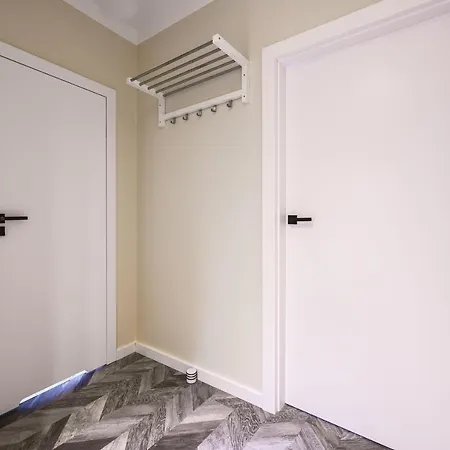 109 W Centrum Gdyni Prostywynajem Lägenhet *